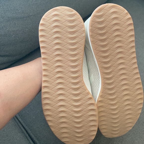 Brand new adidas, run a little big. - Picture 4 of 4